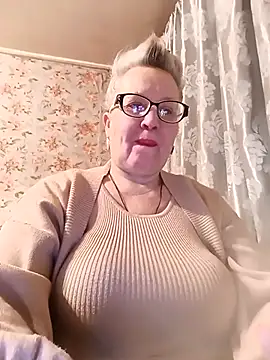 Snapshot of Cerd_Ayaz chatting on 02/12/26, 07:42 Cerd Ayaz online show from 02/12/26, 07:42