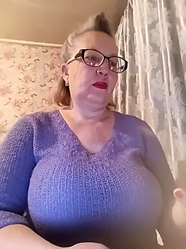 Snapshot of Cerd_Ayaz chatting on 04/25/26, 12:57 Cerd Ayaz online show from 04/25/26, 12:57