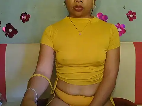 Snapshot of cathy_doll28 chatting on 07/06/26, 04:53 cathy doll28 online show from 07/06/26, 04:53
