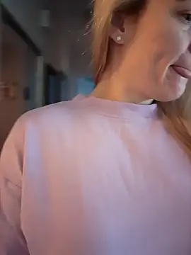 HollyTattoo online show from 12/03/24, 01:10