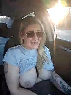 HollyTattoo online show from 02/26/25, 10:53