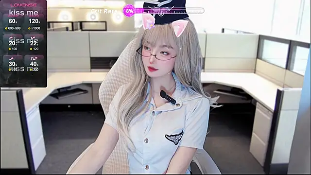 Niya-Nyan online show from 05/15/26, 12:56