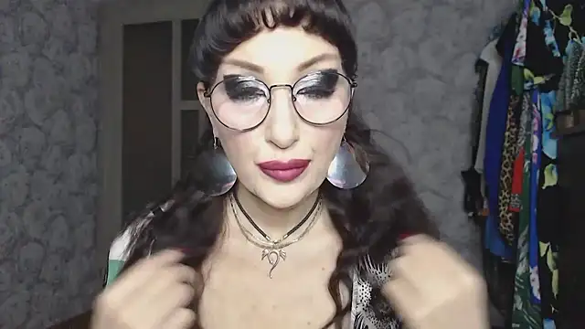 Aziza1 online show from 12/19/25, 11:50