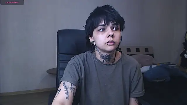 Dark  Elf online show from 01/30/25, 09:47