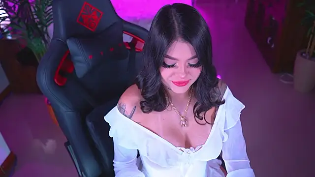 ambarEvans online show from 02/17/26, 01:13