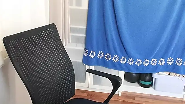 hotdestany online show from 04/18/26, 06:39