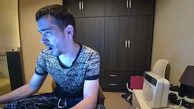 Ethangay online show from 11/22/25, 05:23