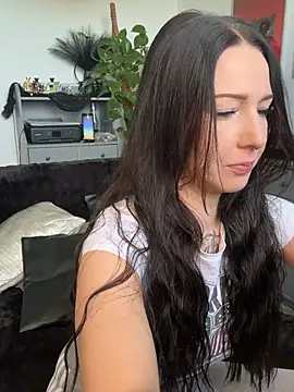 Trixie-Tainted online show from 05/19/26, 08:31