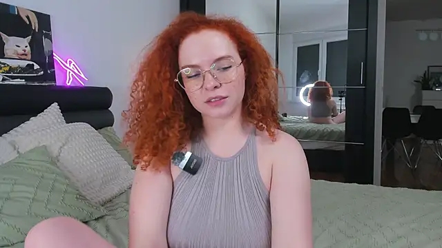 YammyPie online show from 02/25/25, 05:47