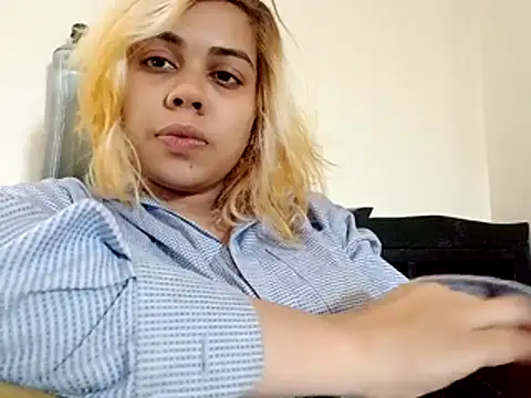 Nainagupta7890 online show from 11/09/25, 12:14