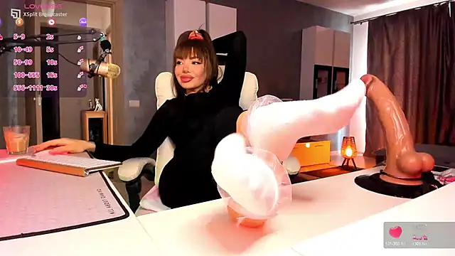 Miss kay1111 online show from 04/05/26, 02:47