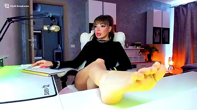 Miss kay1111 online show from 06/28/26, 12:11