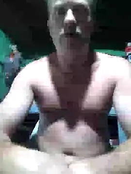 Snapshot of Alvaro2017 chatting on 01/31/25, 01:11 Alvaro2017 online show from 01/31/25, 01:11