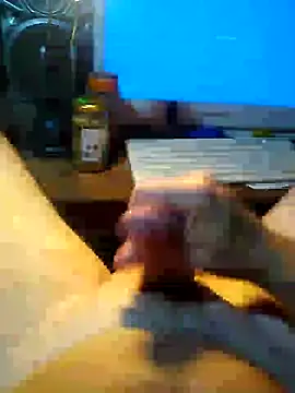 Snapshot of Alvaro2017 chatting on 02/11/25, 03:50 Alvaro2017 online show from 02/11/25, 03:50