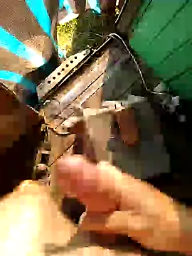 Snapshot of Alvaro2017 chatting on 02/23/25, 08:55 Alvaro2017 online show from 02/23/25, 08:55