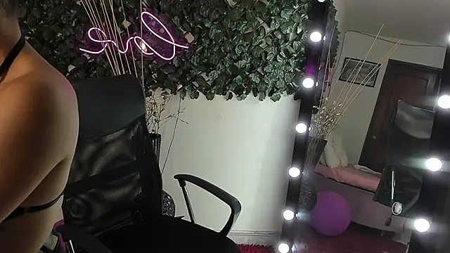 DestinyHills online show from 09/23/25, 12:19