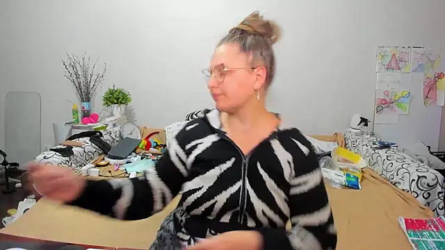 IamYourNarcotic online show from 02/25/26, 04:16