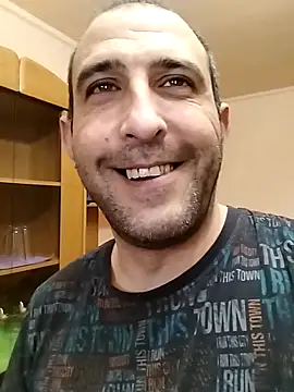 Snapshot of ZDRAVKICH chatting on 04/02/26, 07:39 ZDRAVKICH online show from 04/02/26, 07:39