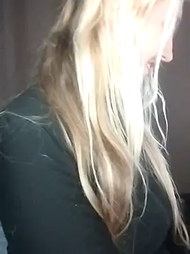 Mllesha74000 online show from 12/02/25, 03:18