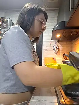 linda-schmidt online show from 02/08/25, 06:44