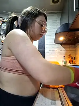 linda-schmidt online show from 11/26/25, 07:48