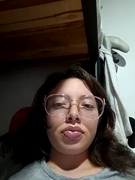 linda-schmidt online show from 12/23/25, 03:15