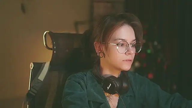 alyssa sweet online show from 01/13/26, 06:40