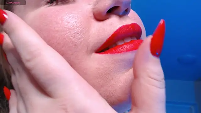 HotTiffani online show from 03/03/25, 08:05