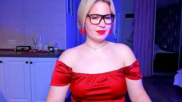 HotTiffani online show from 01/19/26, 02:43