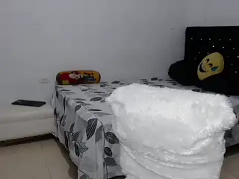 venuz mendoza20 online show from 02/03/25, 06:49