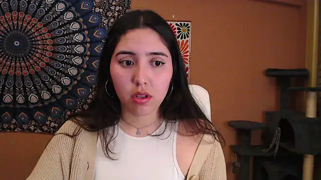 Snapshot of IntimateTales chatting on 01/15/25, 05:37 IntimateTales online show from 01/15/25, 05:37