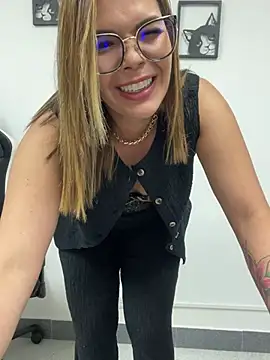 KellyBrooklyn  online show from 03/21/25, 03:24