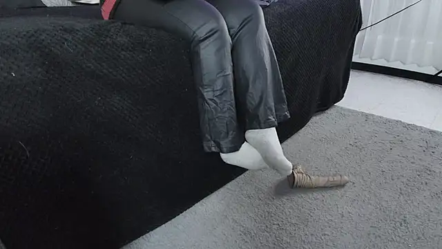  Jade 16 online show from 01/14/26, 11:49