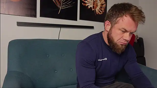 Snapshot of Tommy_Burnz chatting on 01/02/25, 04:20 Tommy Burnz online show from 01/02/25, 04:20