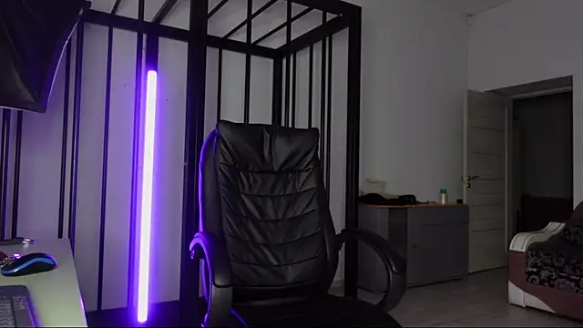 Snapshot of Tommy_Burnz chatting on 03/04/25, 02:38 Tommy Burnz online show from 03/04/25, 02:38