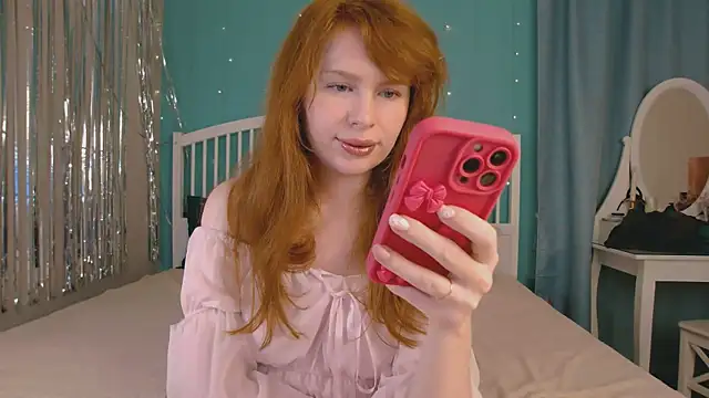 Snapshot of GingerArin chatting on 06/25/26, 10:09 GingerArin online show from 06/25/26, 10:09