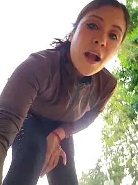 Snapshot of DORYY chatting on 01/06/26, 11:18 DORYY online show from 01/06/26, 11:18