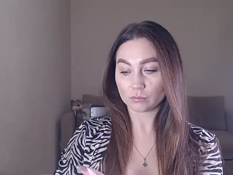 marishaarimova online show from 11/18/25, 03:01