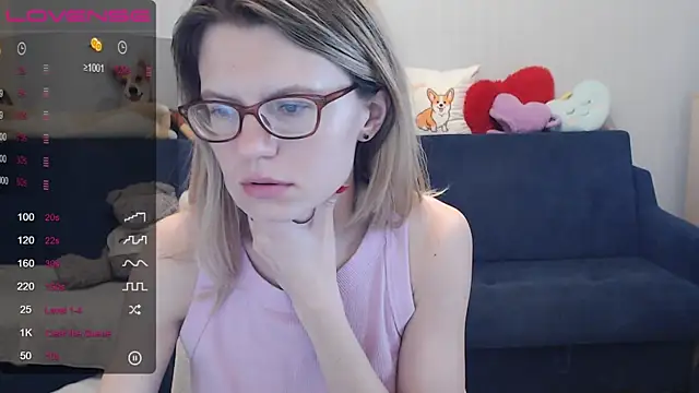 night is dark online show from 03/11/25, 06:41