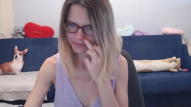 night is dark online show from 09/15/25, 02:17