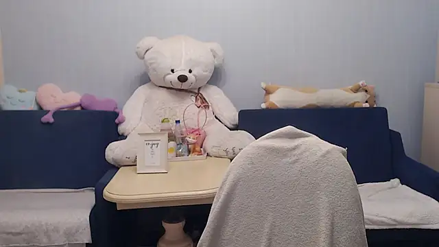 night is dark online show from 11/10/25, 01:54