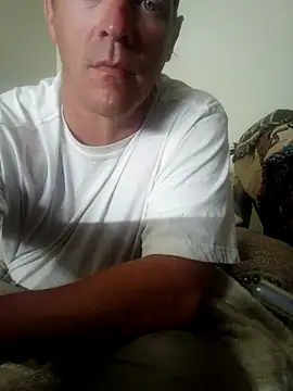 Snapshot of FUNINWV9 chatting on 07/21/26, 09:44 FUNINWV9 online show from 07/21/26, 09:44