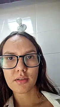 Snapshot of beckyangel1 chatting on 02/09/26, 05:39 beckyangel1 online show from 02/09/26, 05:39