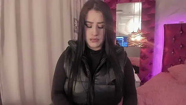 Nara belen online show from 10/26/25, 03:45