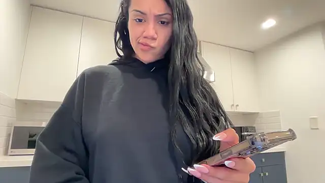 babymalaya online show from 06/13/26, 12:36