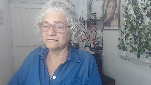 FunnyGrandma online show from 10/26/25, 11:31