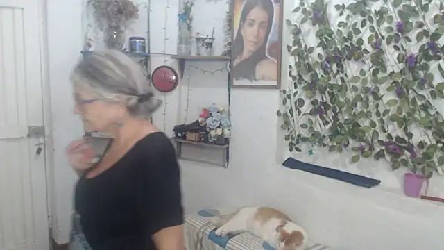 FunnyGrandma online show from 03/07/26, 12:18