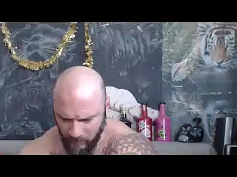 Snapshot of viking_30 chatting on 03/16/26, 06:39 viking 30 online show from 03/16/26, 06:39