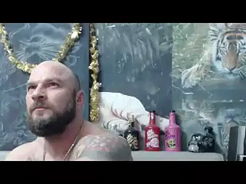 Snapshot of viking_30 chatting on 04/01/26, 05:54 viking 30 online show from 04/01/26, 05:54