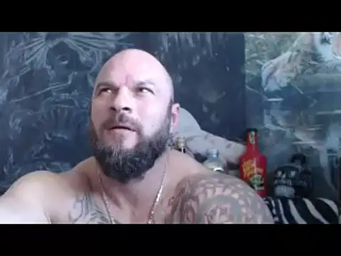 Snapshot of viking_30 chatting on 05/04/26, 06:31 viking 30 online show from 05/04/26, 06:31